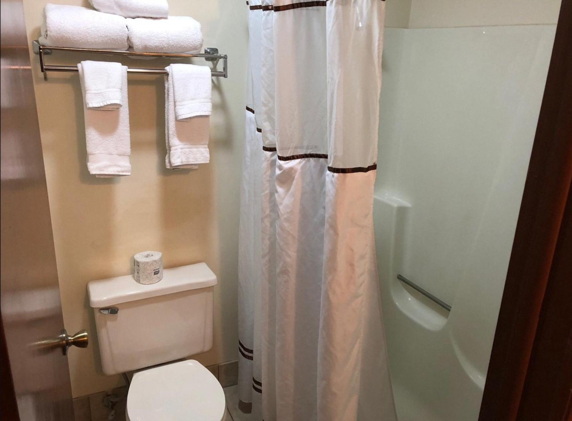 Harbor Winds (adults Only) 2* Sheboygan
